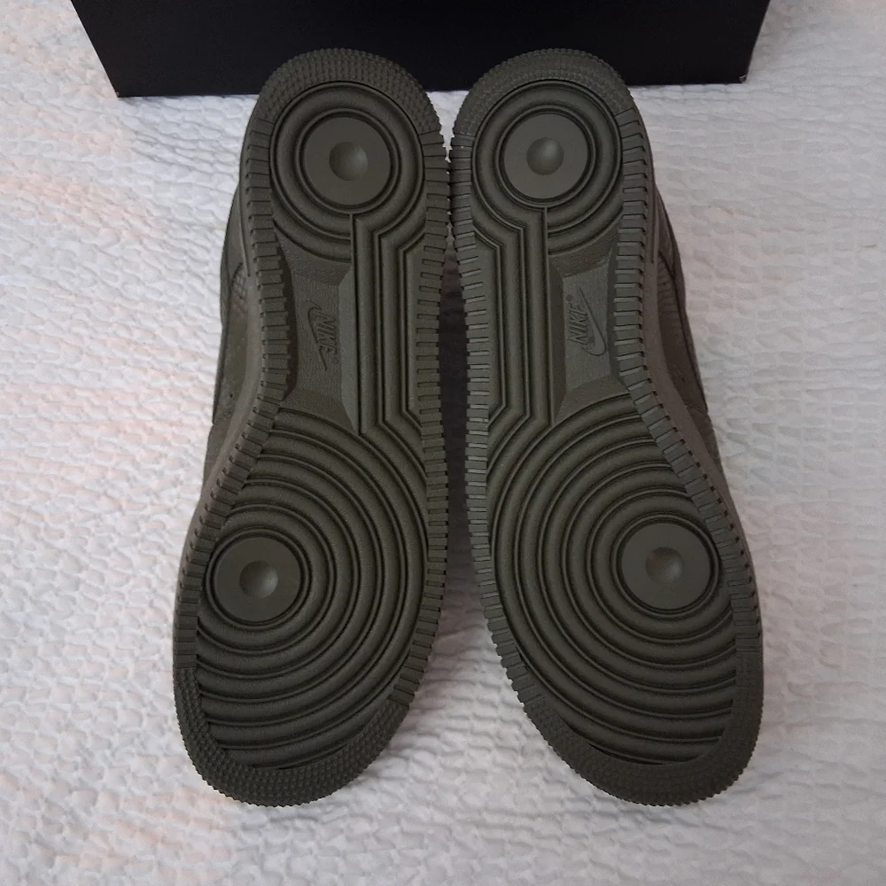 Nike Air Force One Low Kobe Bryant Forever Cargo Khaki - Picture 11 of 13
